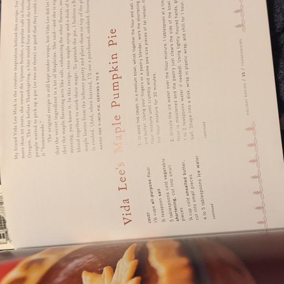 Holiday Baking illustrated recipe book by Sara Perry Hannukah Christmas - Picture 15 of 15